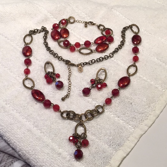 Premier Designs | Jewelry | Vintage Premiere Designs Necklace Bracelet ...